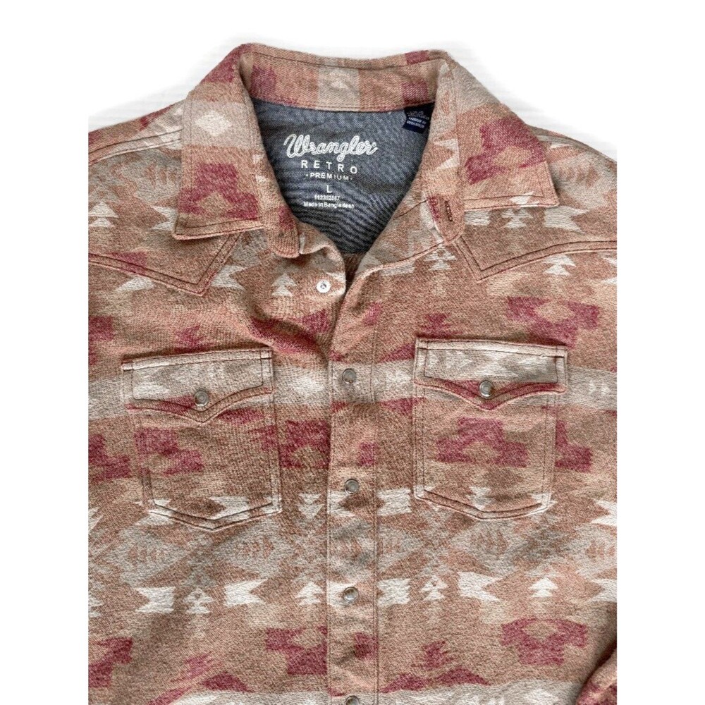 Wrangler Southwestern Snap Front Western Shirt Jacket - Picture 6 of 10